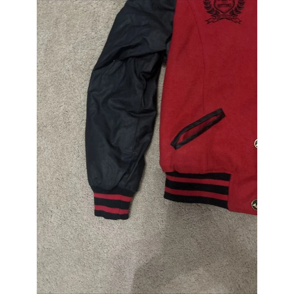 LOFT akcess varsity